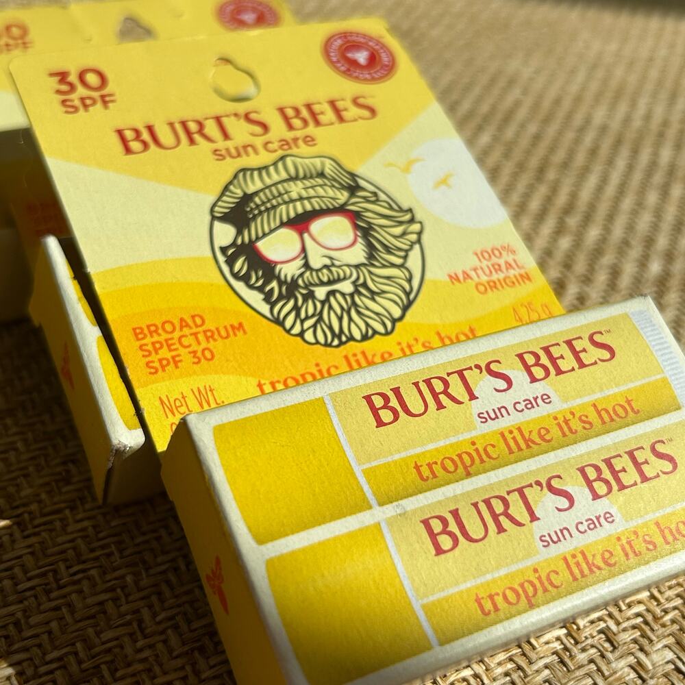 Burt’s Bees Sun Care Lip Balm Tropic Like It’s Hot SPF 30 – Lot of 6 New